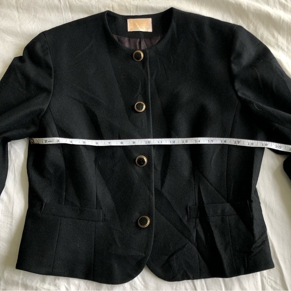 Vintage Pendleton Wool Blazer with Buttons - Picture 5 of 11